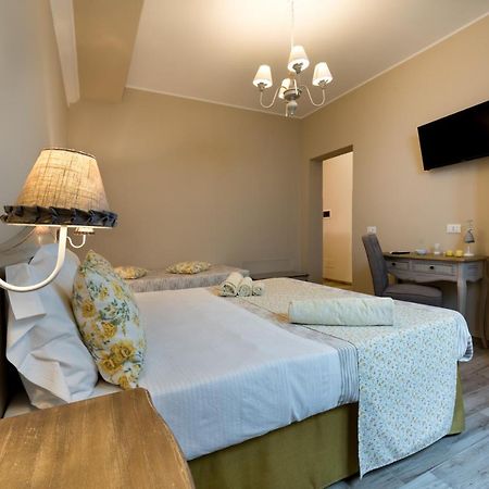 A Casa Di... Aurora 2 Bed & Breakfast ซานวิโต โลคาโป ภายนอก รูปภาพ