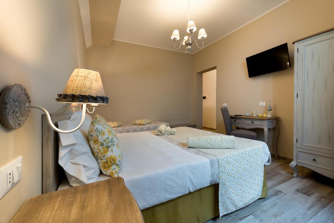 A Casa Di... Aurora 2 Bed & Breakfast ซานวิโต โลคาโป ภายนอก รูปภาพ