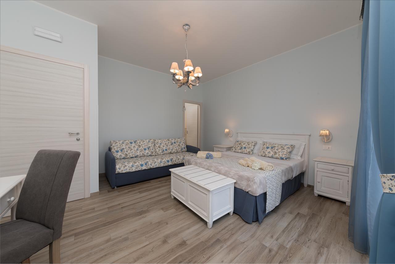 A Casa Di... Aurora 2 Bed & Breakfast ซานวิโต โลคาโป ภายนอก รูปภาพ