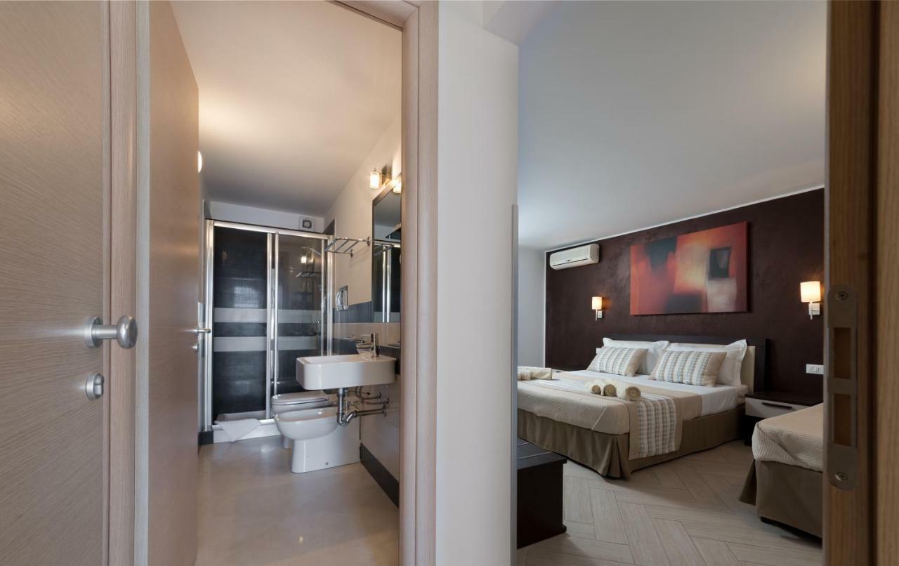 A Casa Di... Aurora 2 Bed & Breakfast ซานวิโต โลคาโป ภายนอก รูปภาพ