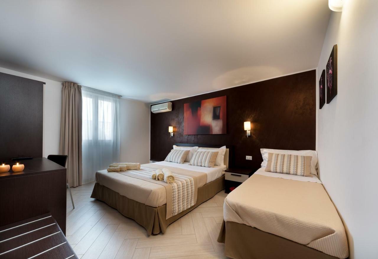 A Casa Di... Aurora 2 Bed & Breakfast ซานวิโต โลคาโป ภายนอก รูปภาพ